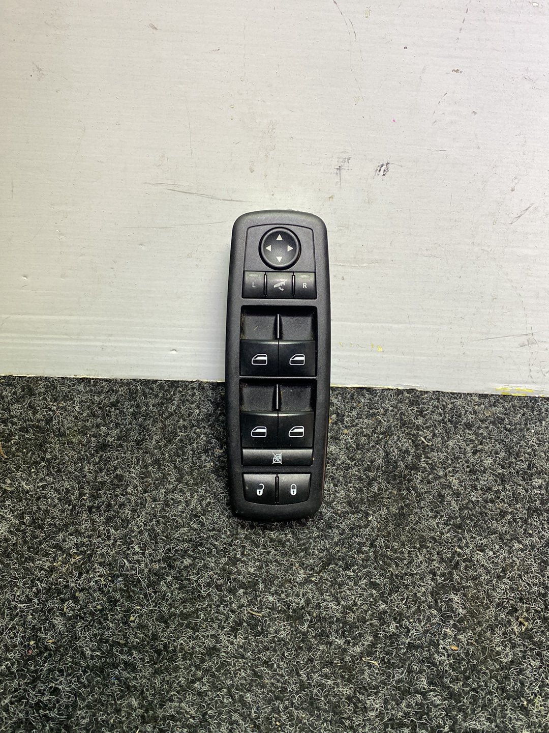 2007 Dodge Nitro - Master Power Window Switch