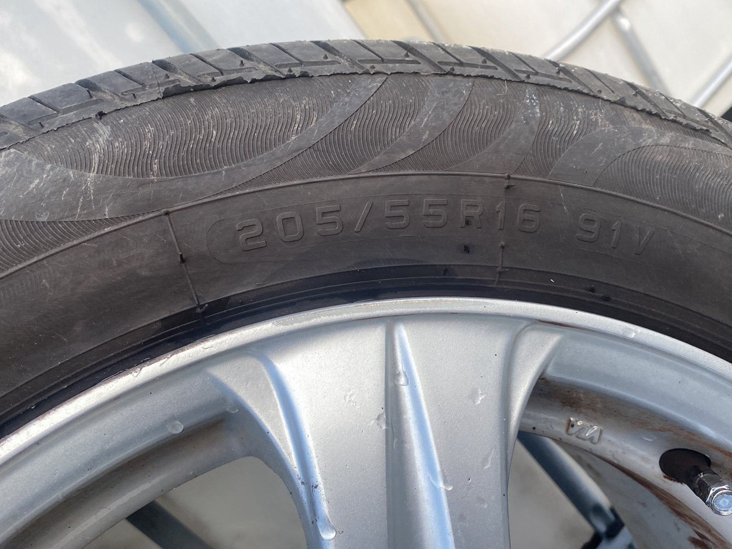 - Mag Wheel Set PN: schnitzer 5x115 Stud Pattern