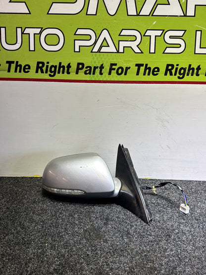 2005 Honda Accord- Right Door Mirror PN: 7 wires