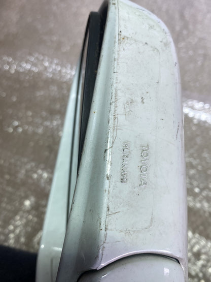 1998 Used Toyota Corolla- Right Door Mirror PN: 4 wires