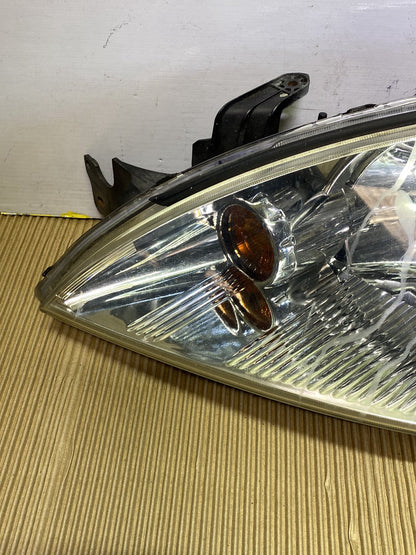 2005 Mitsubishi Lancer- Right Headlight PN: STANLEY 907-38200
