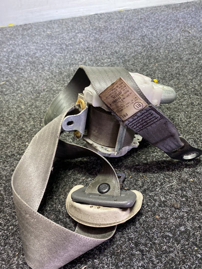2011-2011 Used Toyota Prius - Right Front Seat Belt