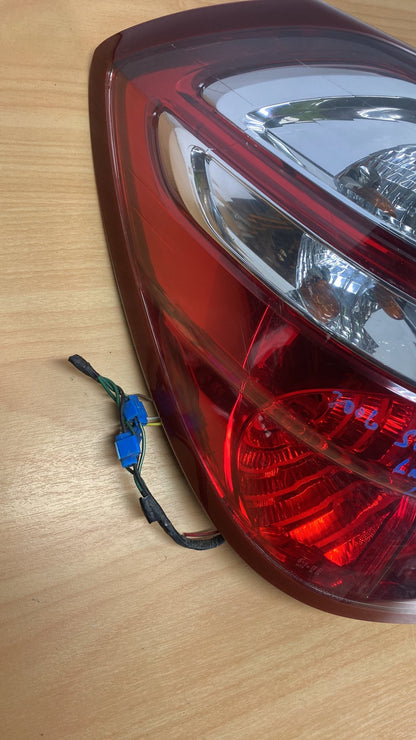 2006 Subaru Outback - Left Taillight