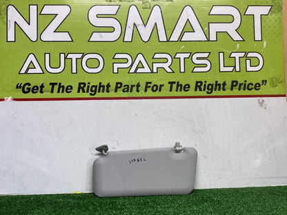 2007 Mazda Verisa - Left Sun Visor PN: D46169320A77