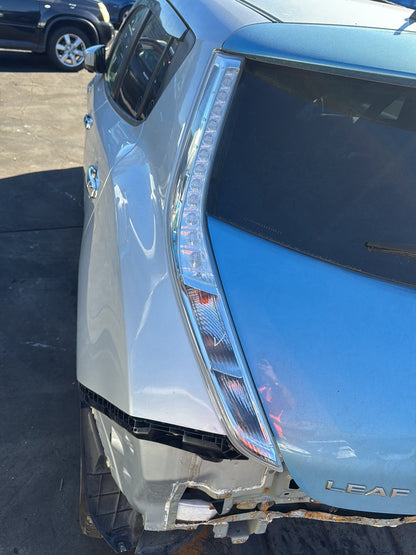 2016 Nissan Leaf  Dismantling For Parts