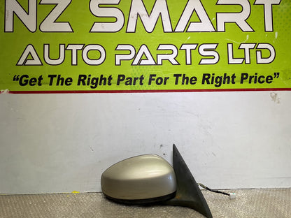 2006 Nissan Bluebird- Right Door Mirror PN: 5 wires