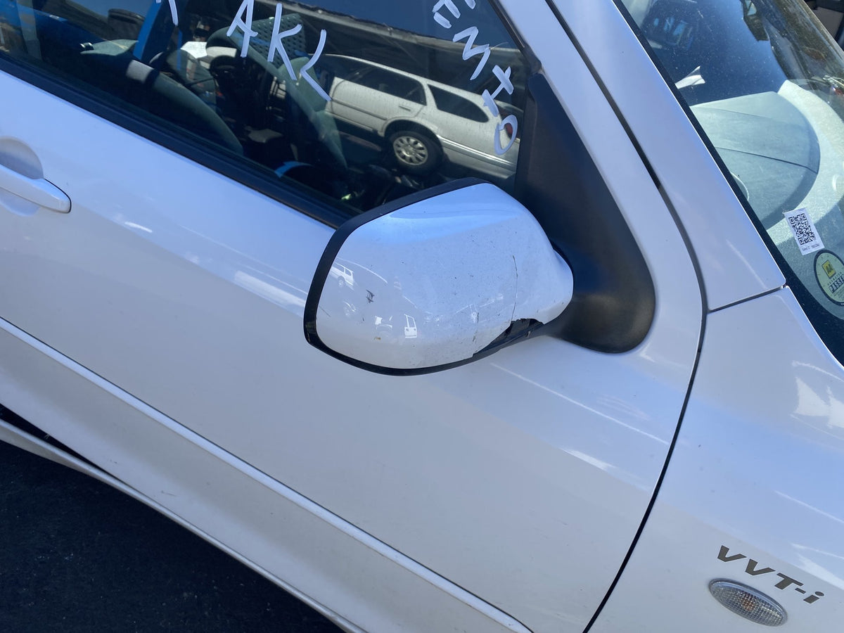 2003 Mazda Demio DY5W  Dismantling For Parts