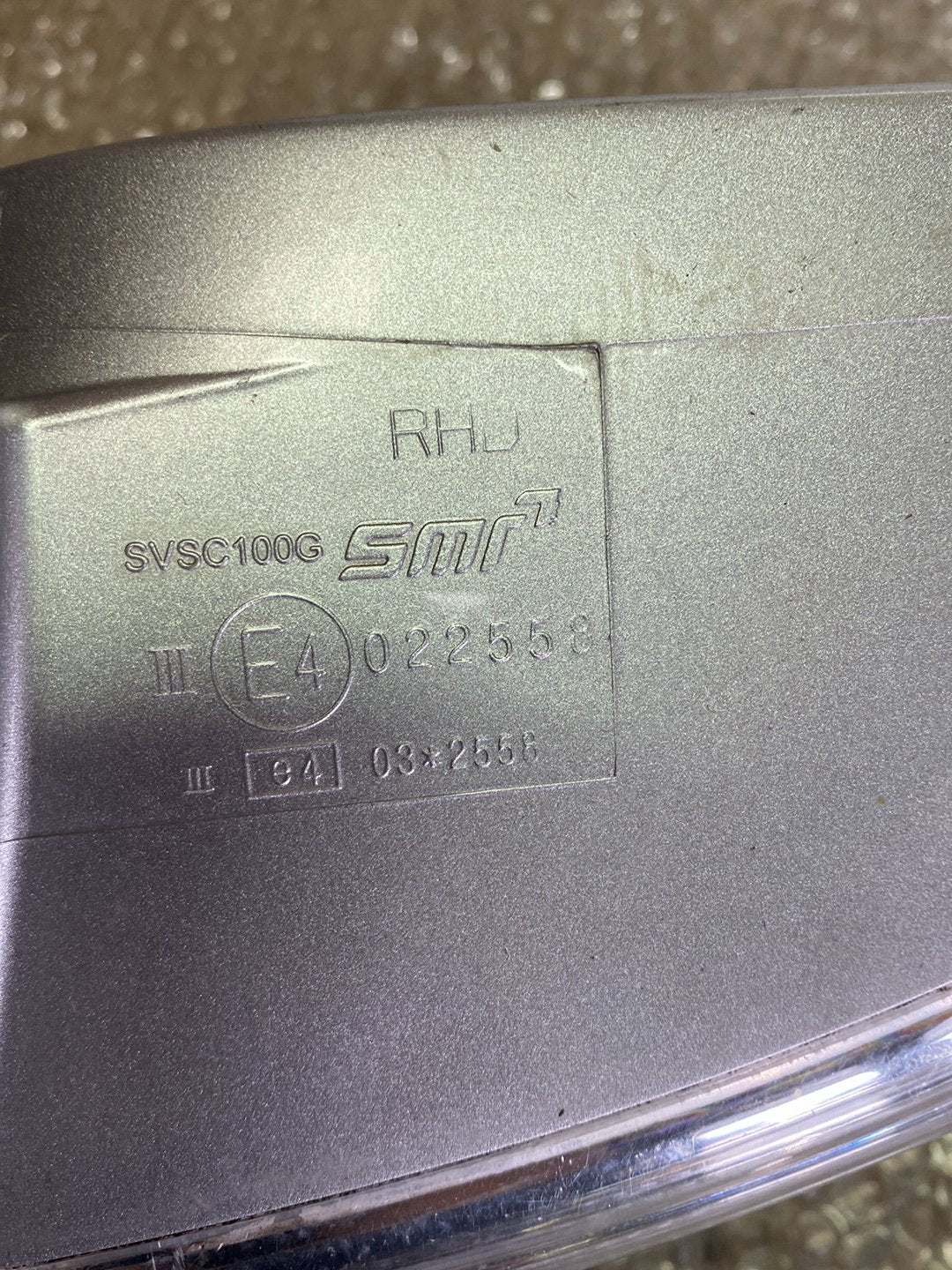 2008 Holden Captiva- Right Door Mirror PN: 9 wires