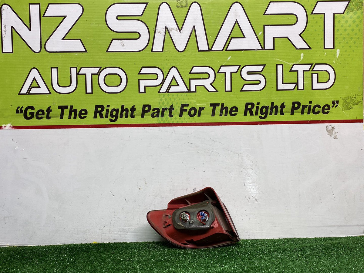 2004 Mazda Demio - Right Taillight PN: P4419