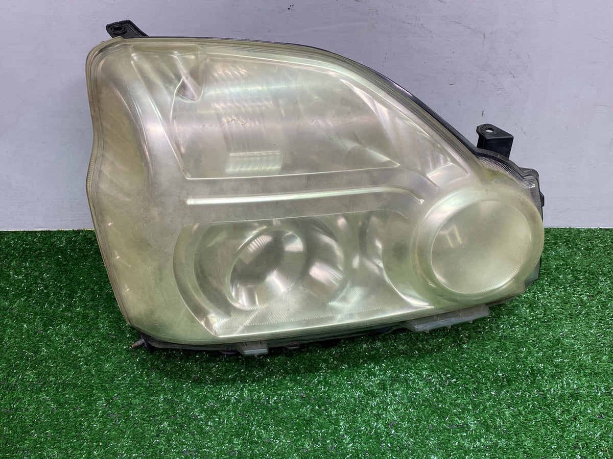 2012 Nissan X-Trail - Right Headlight PN: See photos