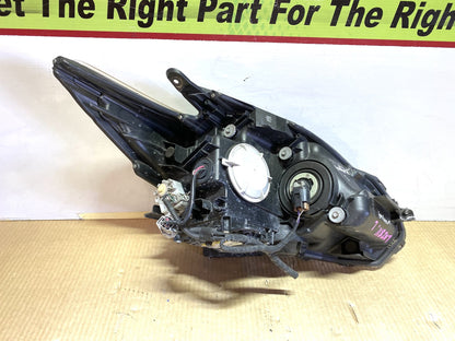 2013 Used Toyota Prius ZVW30 - Left Headlight PN: Koito 47-52