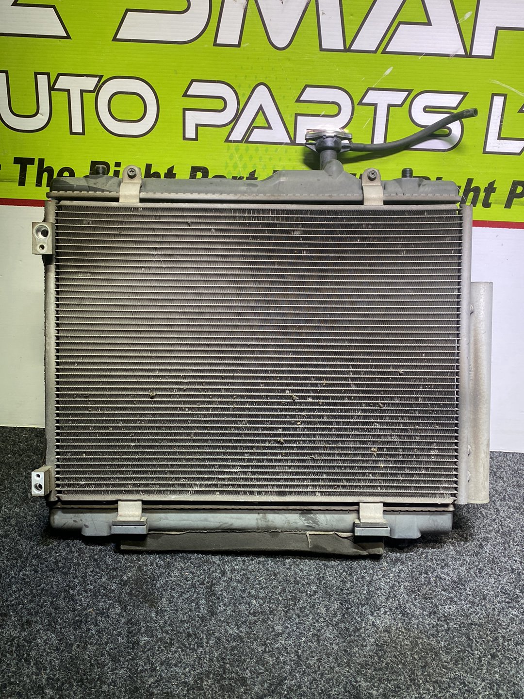 2011 Suzuki Swift ZC72S - Radiator