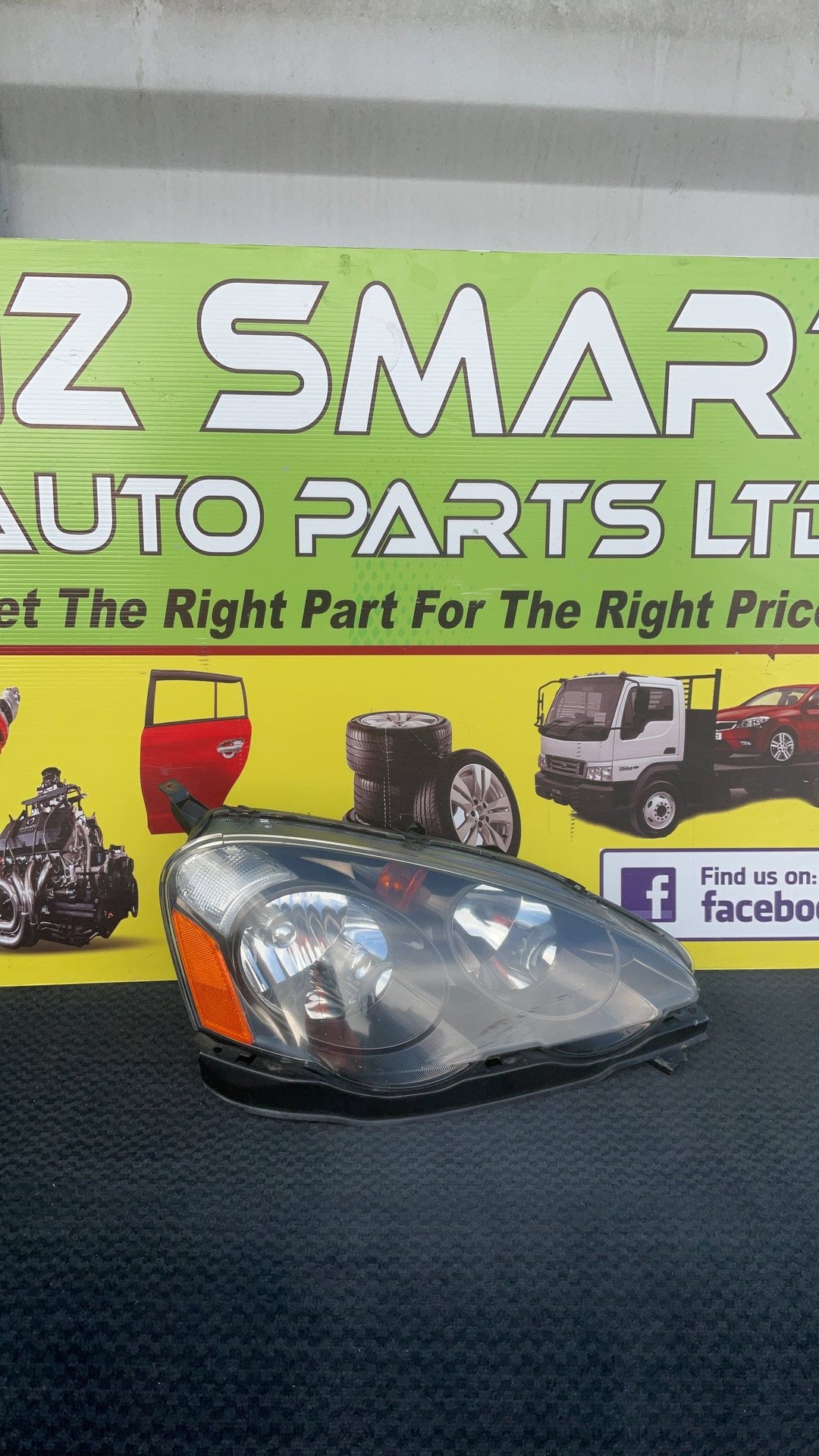 2001 Honda Integra- Right Headlight PN: