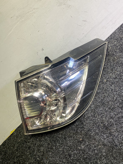 2007 Mazda MPV - Right Taillight