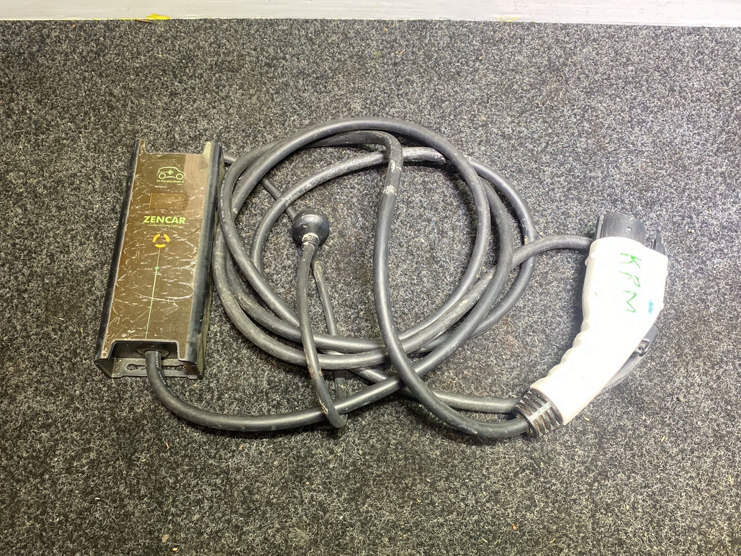 2013 Nissan Leaf - EV Charge Cable