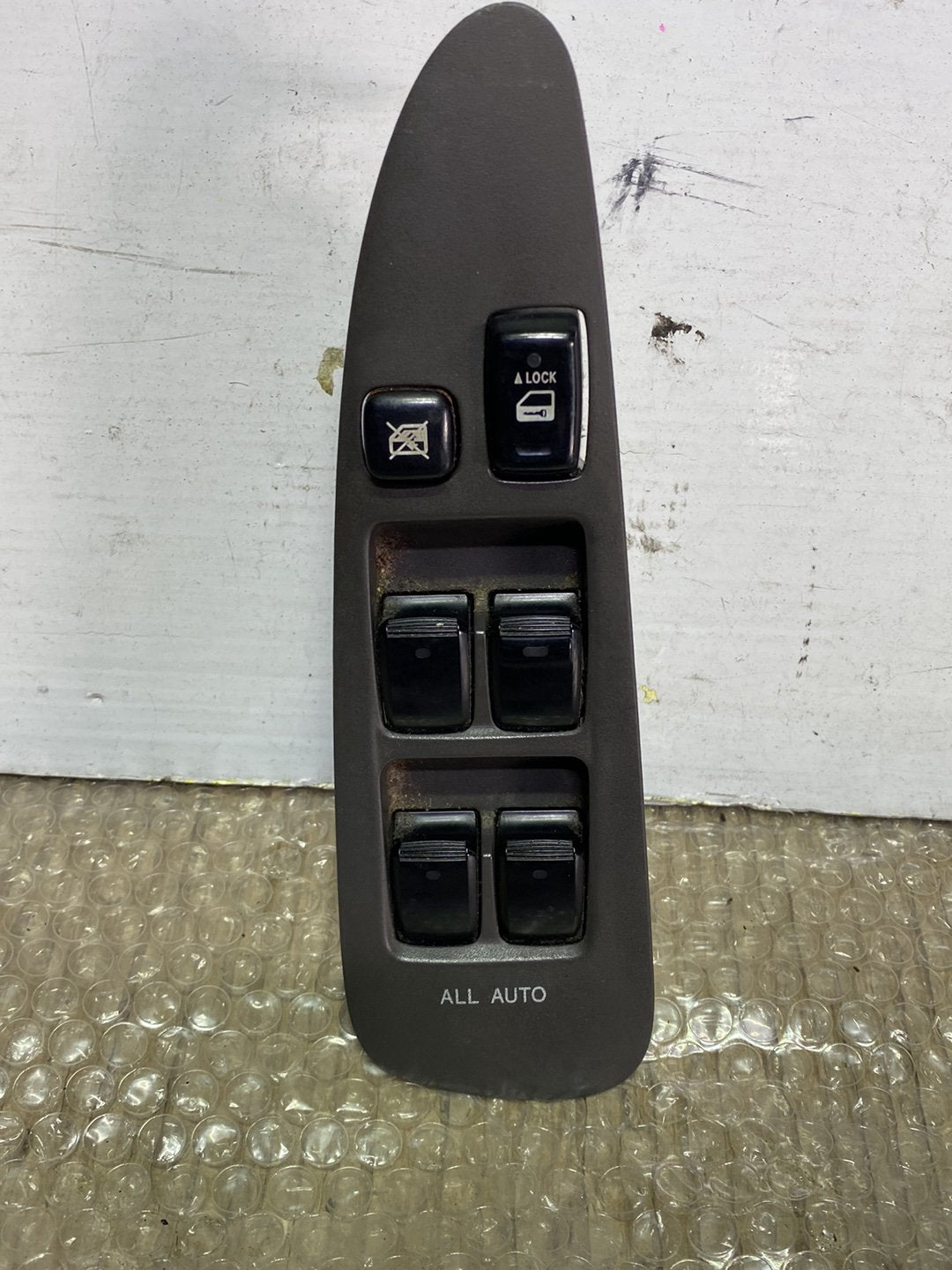 2006 Used Toyota Alphard- Master Power Window Switch PN: see photos
