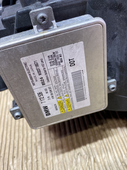 2011 BMW 320- Right Headlight PN: see photos