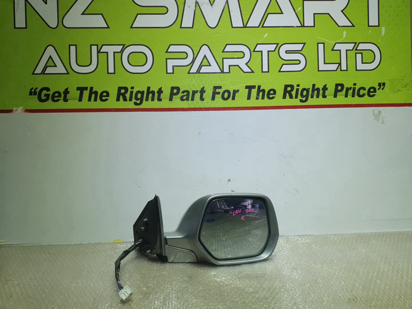 2010 Honda CR-V- Right Door Mirror PN: 9 wires