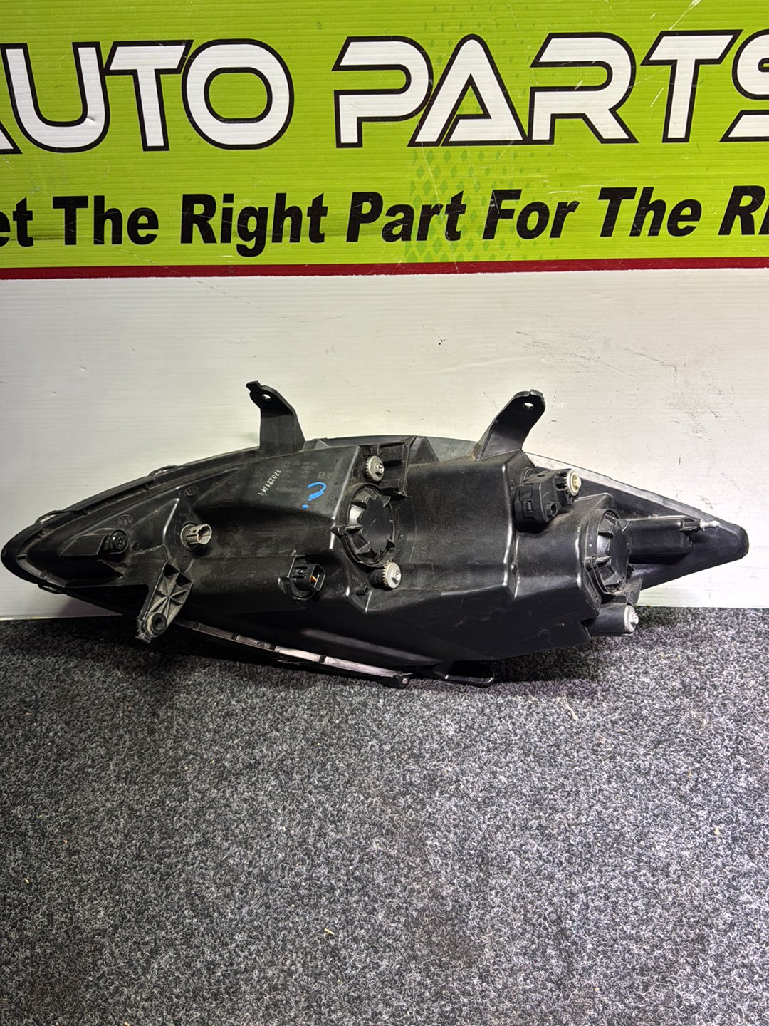 2011 Great Wall X200 - Right Headlight PN: see photos