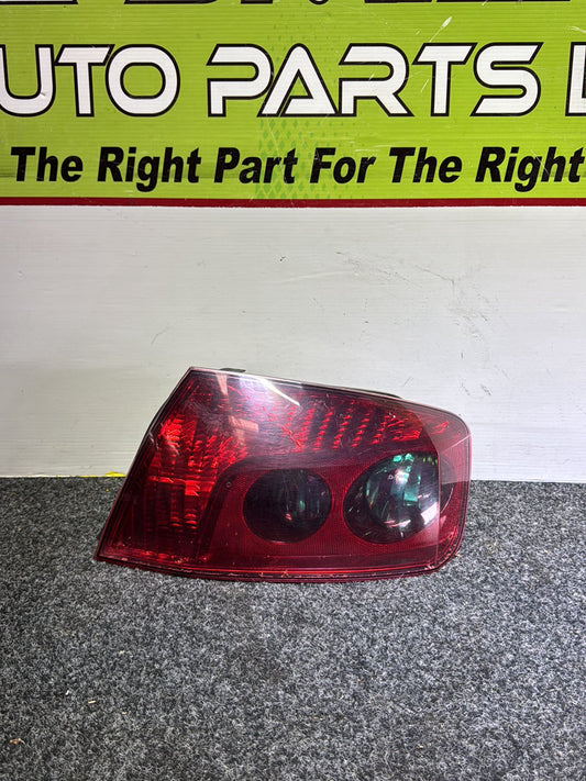 2006 Peugeot 407 - Right Taillight