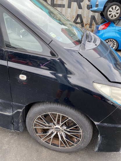 2004 Toyota Estima Aeras ACR30 Dismantling For Parts