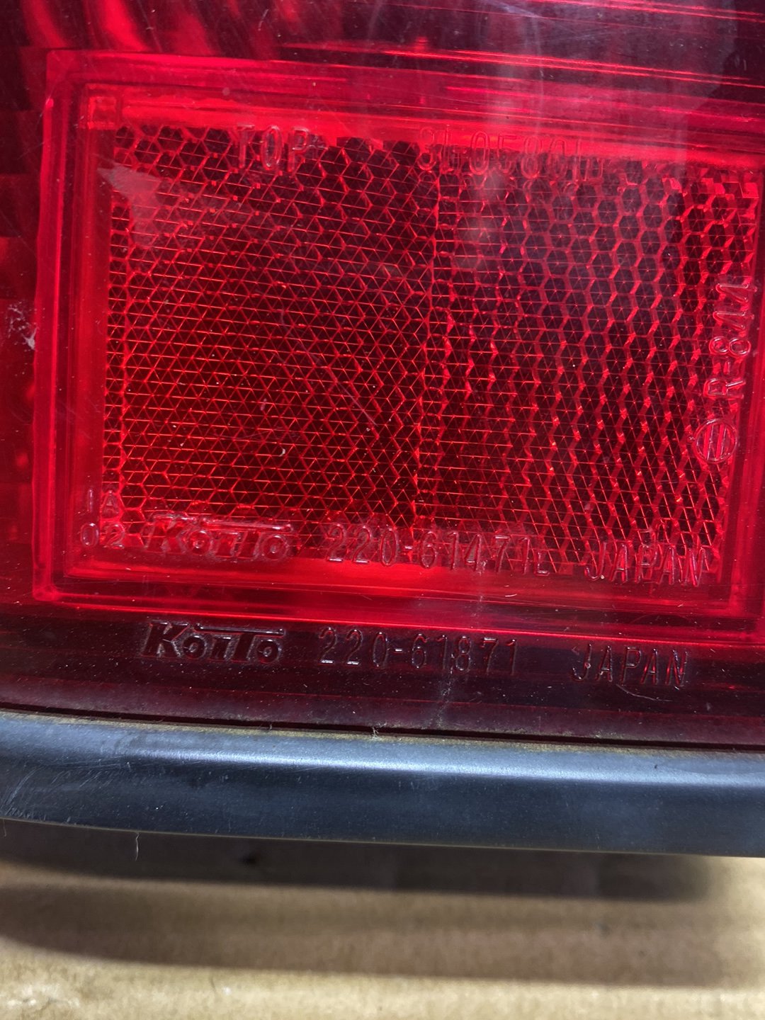 2009 Mazda Bongo Van- Left Taillight PN: