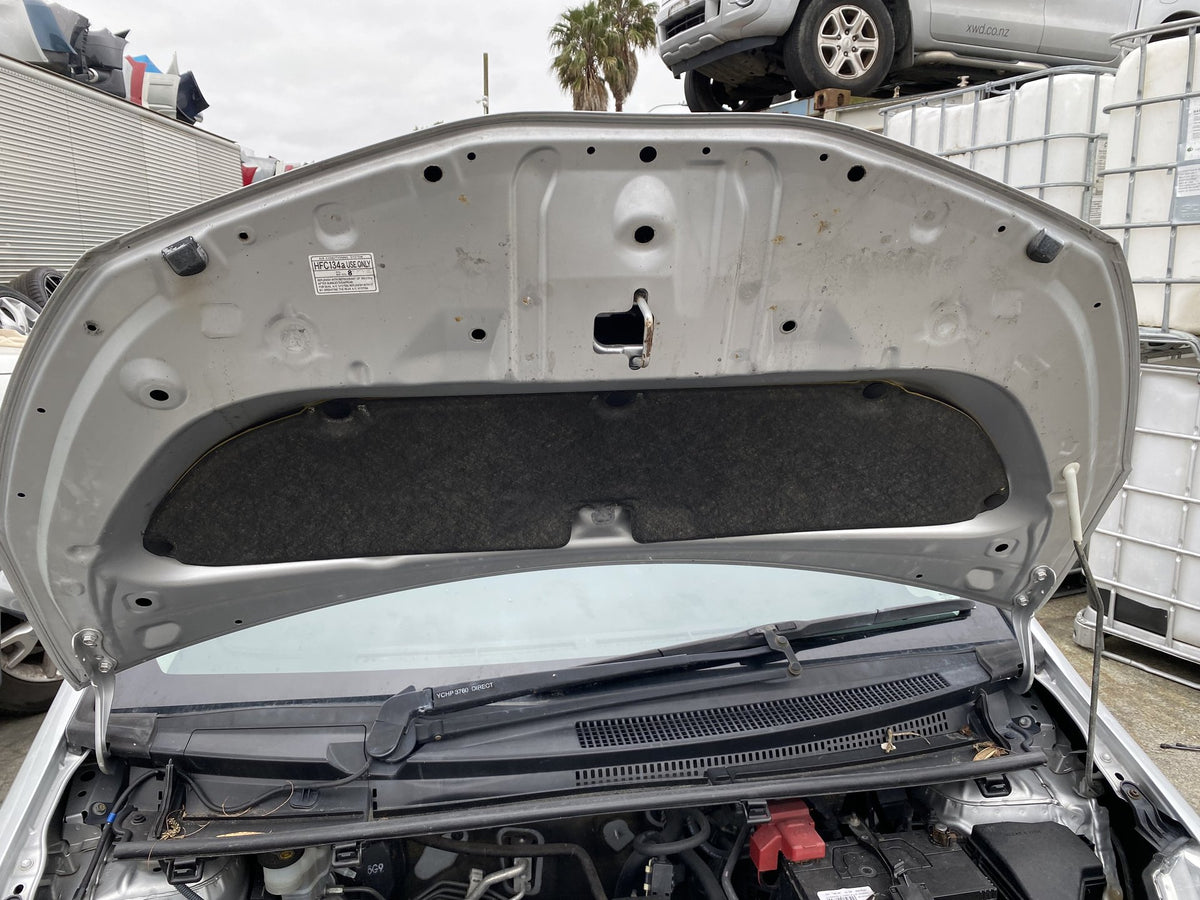 2014 Toyota Yaris YR- Dismantling For Parts