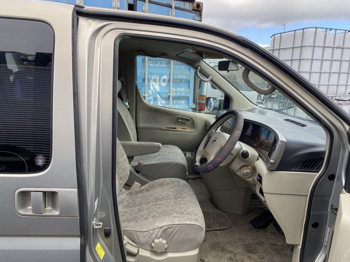 2004 Nissan Elgrand Highway Star E51 Dismantling For Parts