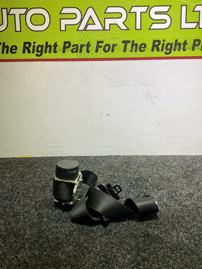 2010 Dodge Journey - Left Rear Seat Belt