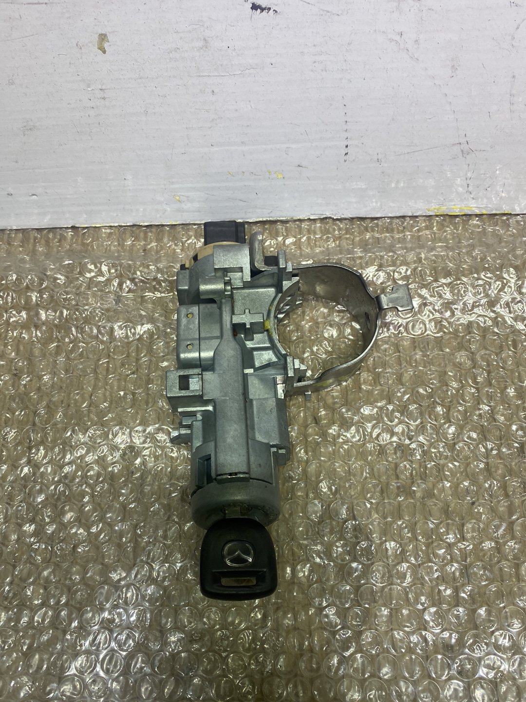 2005 Mazda Demio- Ignition Switch PN: see photos