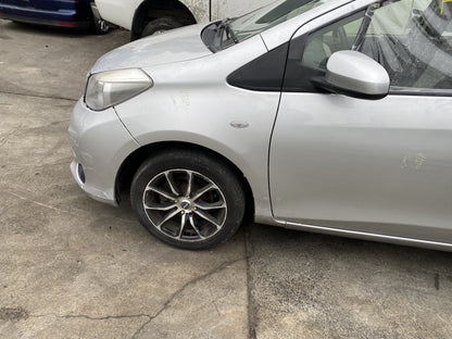 2014 Toyota Yaris YR- Dismantling For Parts