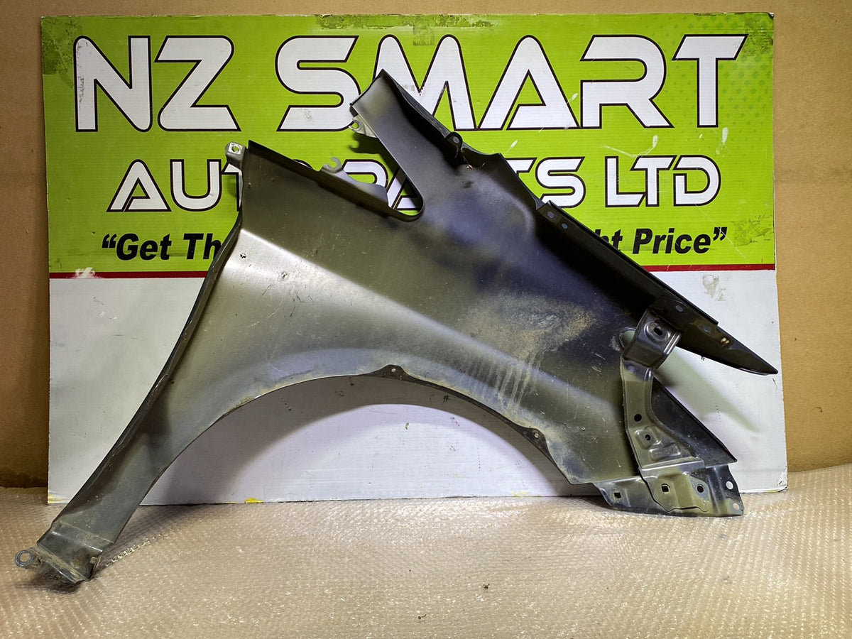 2009 Used Toyota Prius - Left Front Guard PN: 5380247050