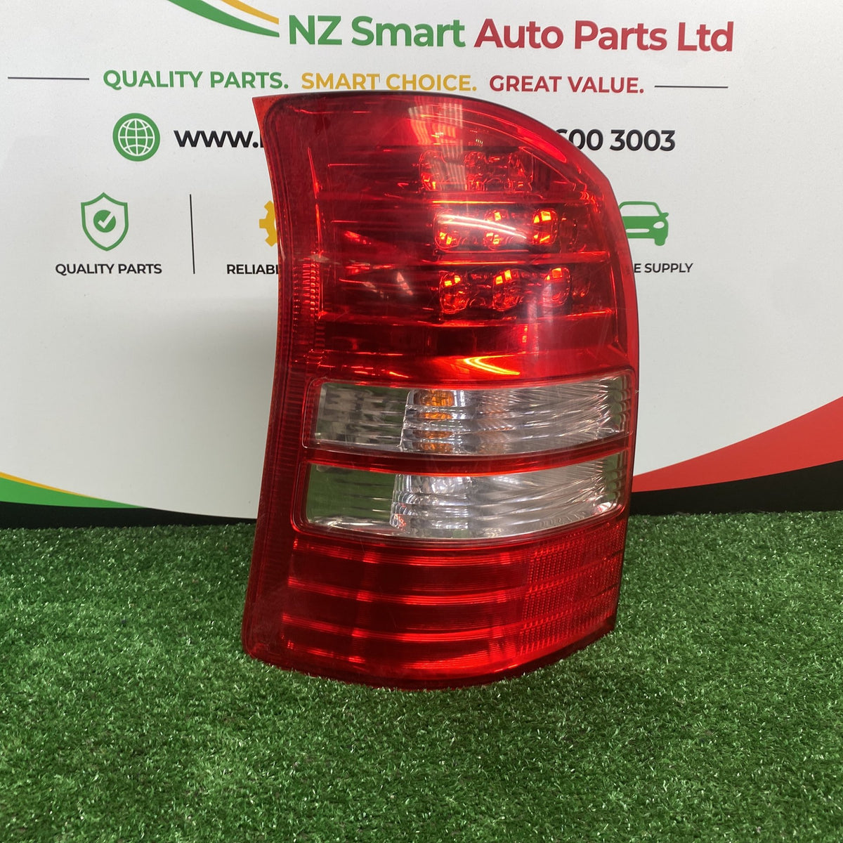 2003 Used Toyota Wish - Left Taillight PN: ICHIKOH 68-3