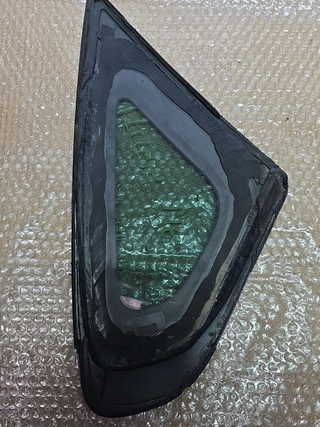 2008 Nissan Bluebird - Left Rear Quarter Door Glass PN: M282