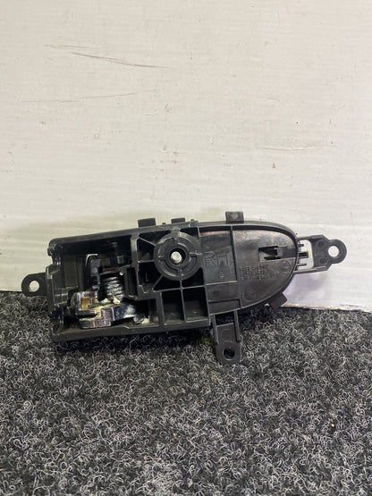 2013 Nissan Leaf - Right Front Door Interior Handle
