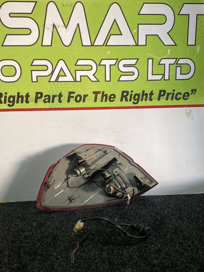 2006 Subaru Outback- Right Taillight PN: tint number 220-20952