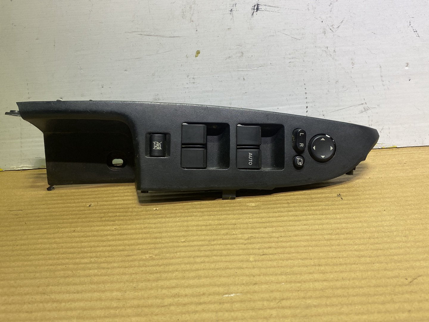 2008 Mazda Demio- Master Power Window Switch PN: