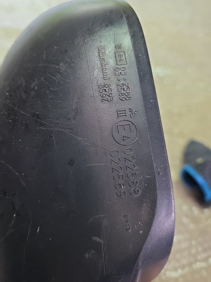 2011 Mitsubishi Outlander- Left Door Mirror PN: 3 wires