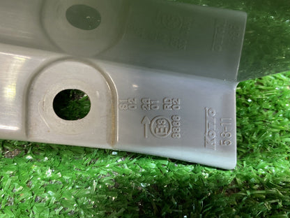 2004 Toyota Alphard - Right Taillight PN: KOITO 58-11