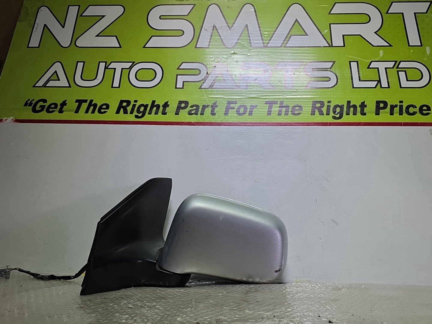 2005 Honda Civic- Left Door Mirror PN: 3 wires