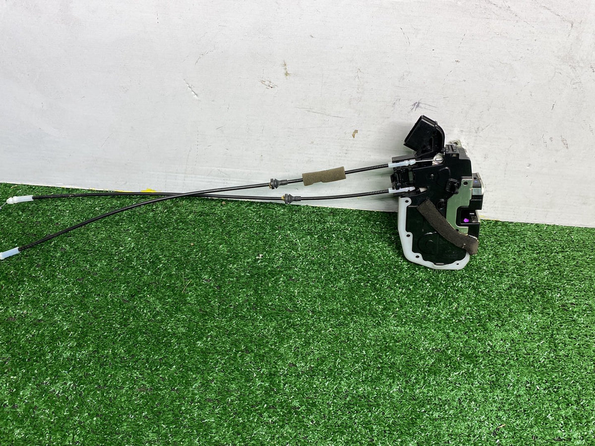 2011 Nissan Fuga - Left Rear Lock Actuator PN: 825011MA0A