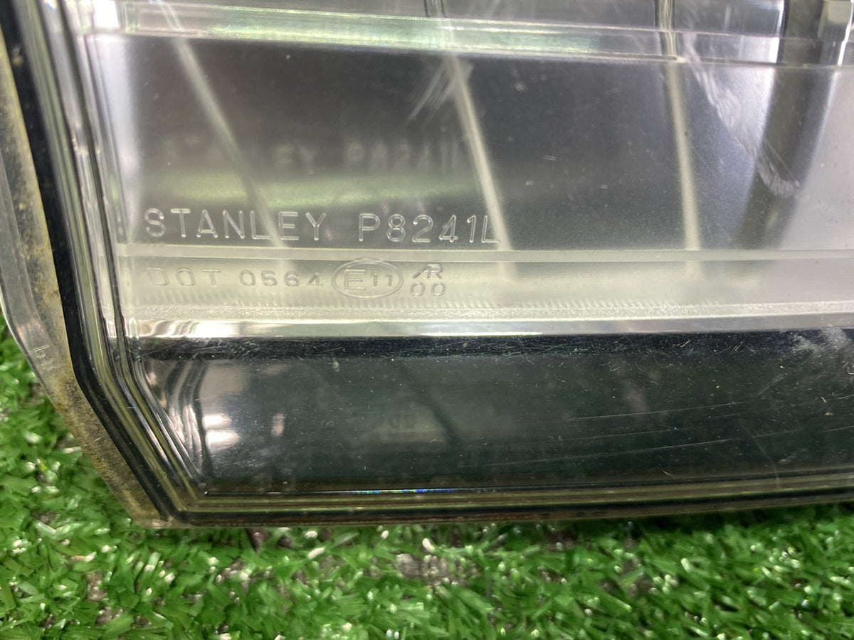 2010 Mazda Axela - Left Taillight PN: STANLEY P8241