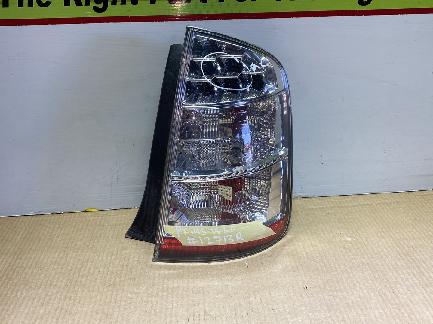 Used Toyota Prius W20 - Right Taillight PN: STANLEY 47-13