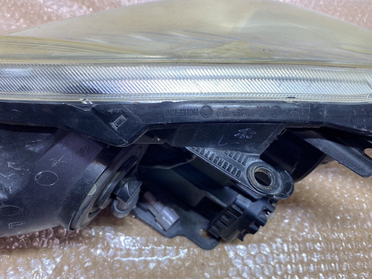 2014 Used Toyota Prius - Right Headlight PN: see photos