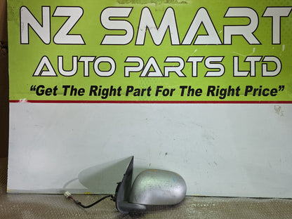 2003 Nissan Cube- Left Door Mirror PN: 5 wires