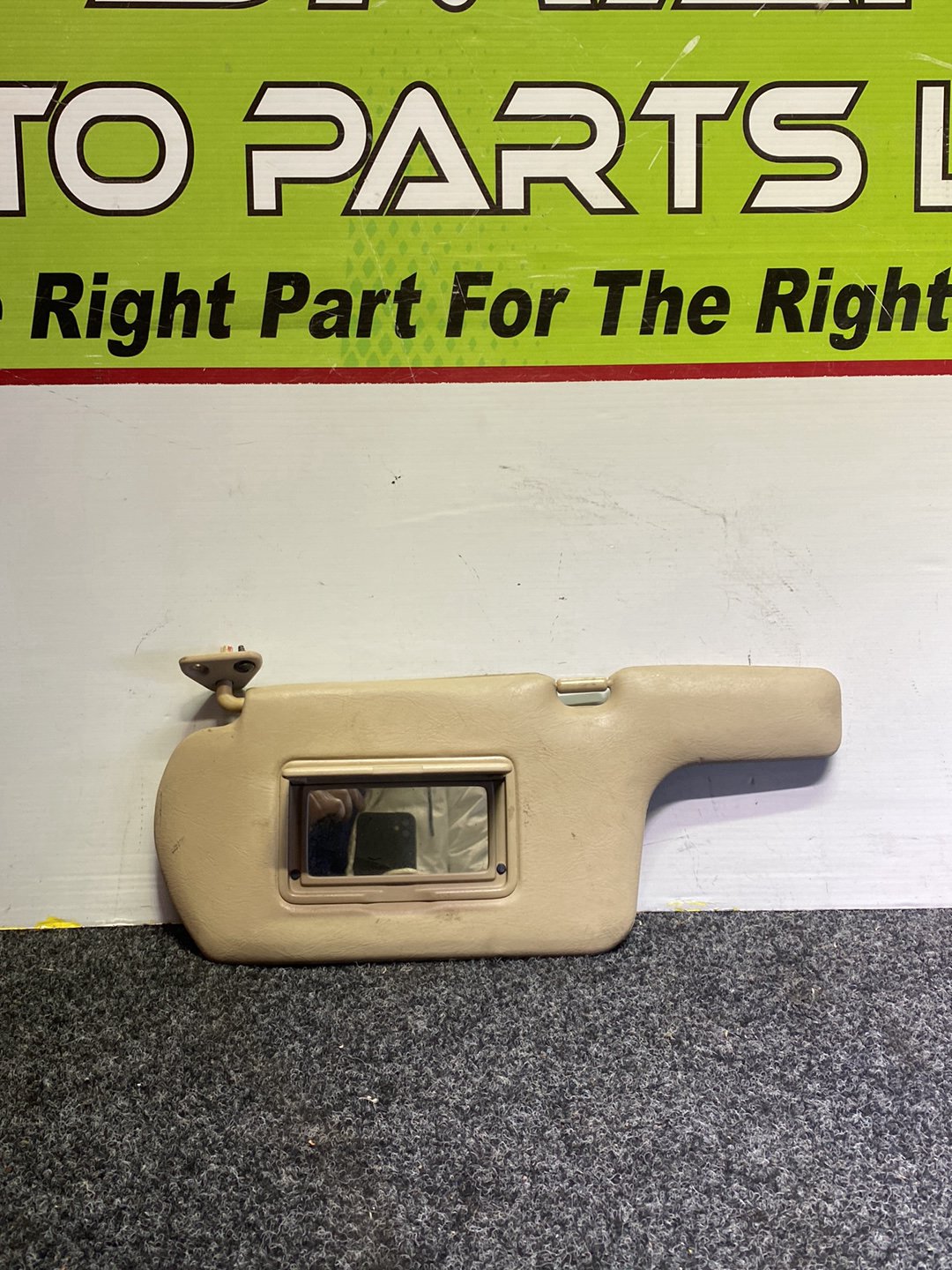 2003 Nissan Bluebird - Right Sun Visor