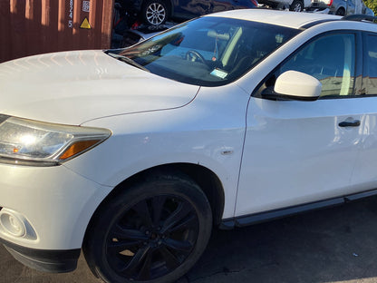 2014 Nissan Pathfinder  Dismantling For Parts