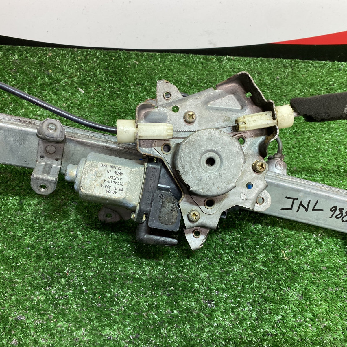 2010 Nissan March Left Front Window Regulator PN: 80721AX00A/Motor PN 807318990B
