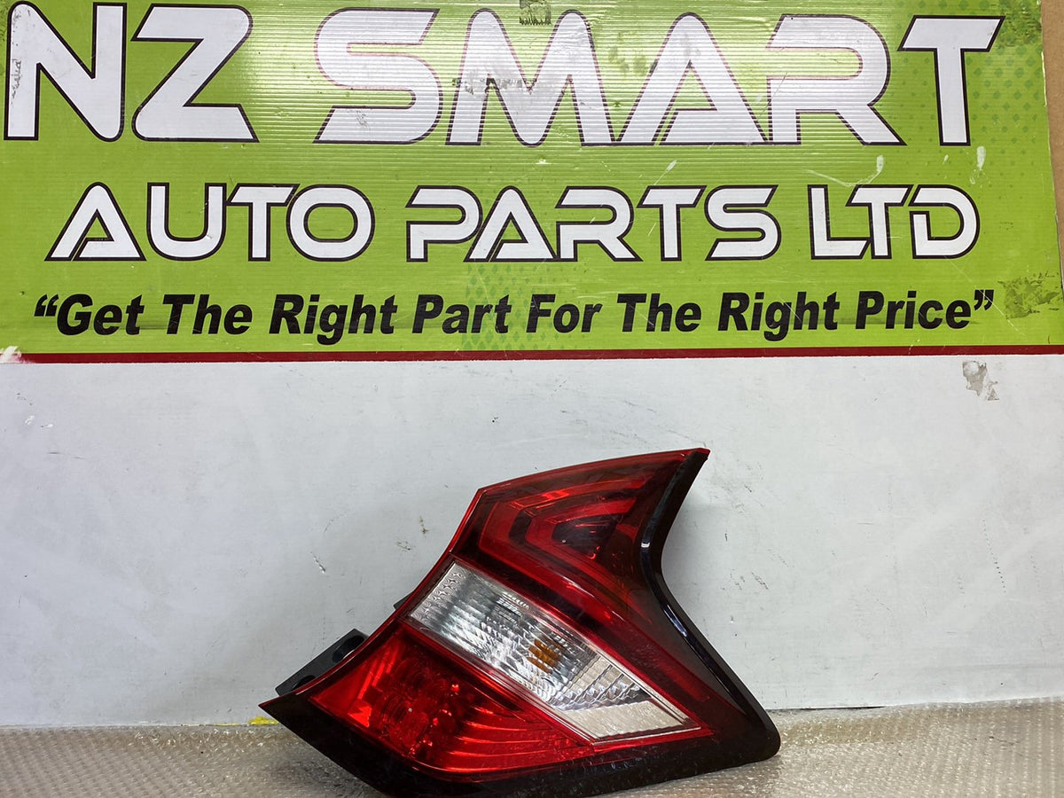 2017 Nissan Note - Right Taillight PN: D202