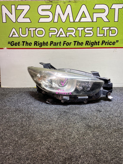 2014 Mazda CX-5 - Right Headlight PN: KD31-51030